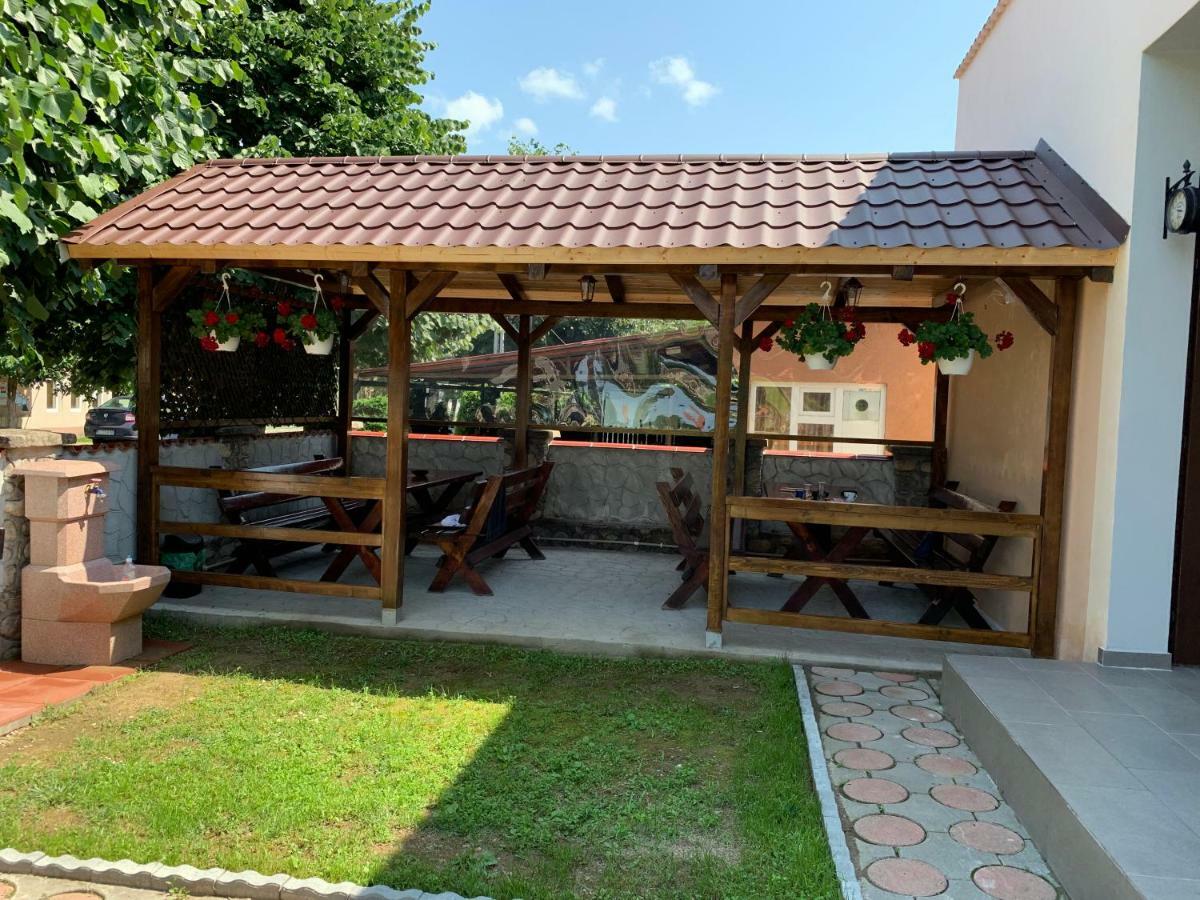 Apartmán Casa Roka Ieşelniţa Exteriér fotografie