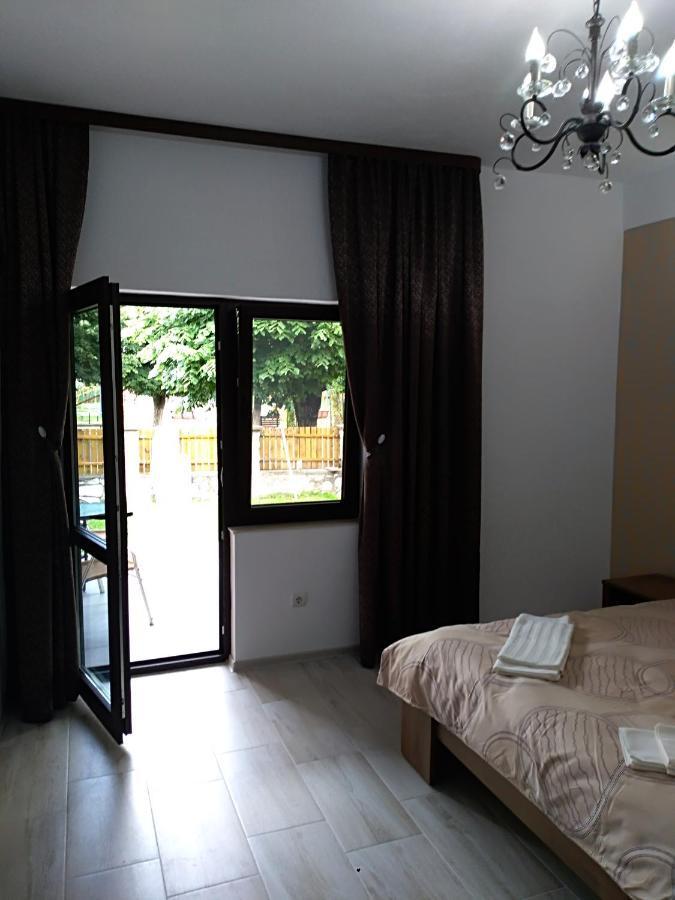 Apartmán Casa Roka Ieşelniţa Exteriér fotografie