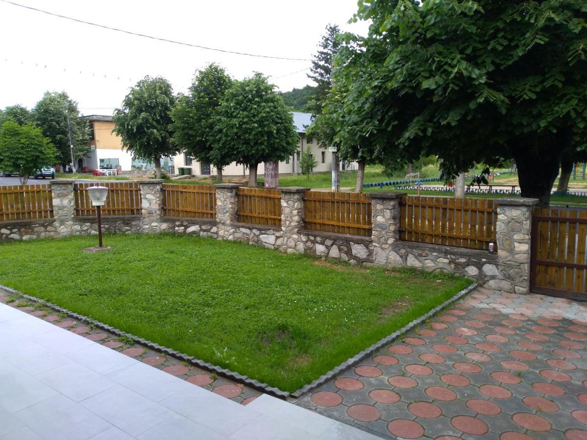 Apartmán Casa Roka Ieşelniţa Exteriér fotografie